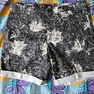 H&M brand new short with tags